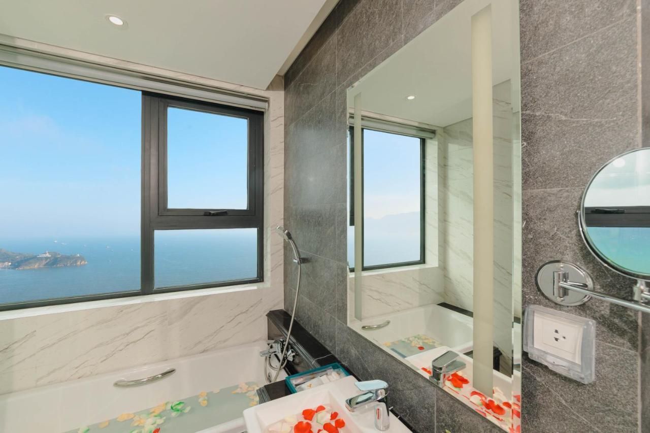 Altara Luxury Residences Quy Nhon Exterior photo
